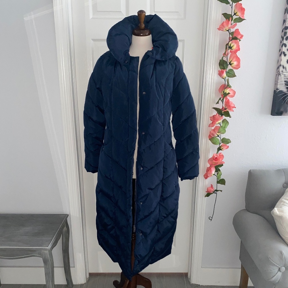 Navy Blue Steve Madden Puffer Jacket W/ Hoodie